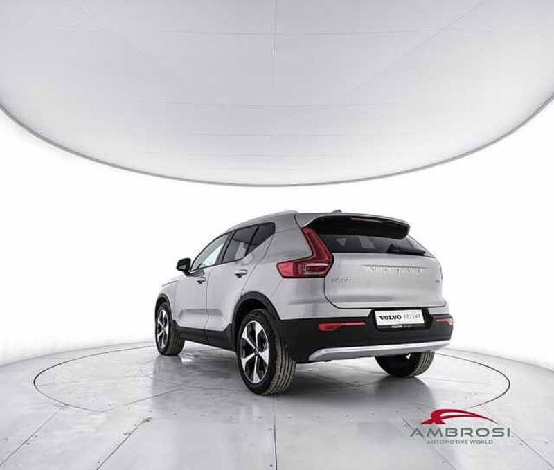 Volvo XC40 usata a Viterbo (4)