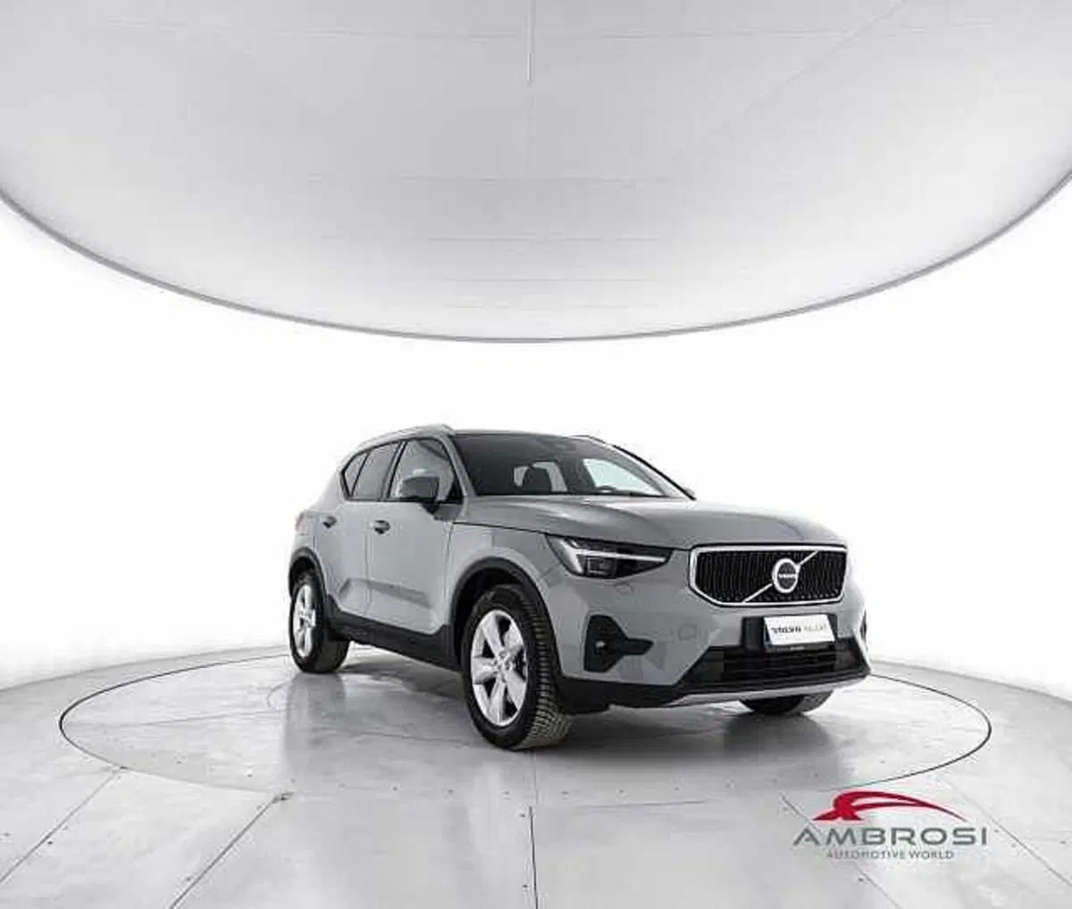 Volvo XC40 usata a Viterbo (2)