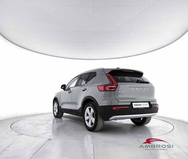 Volvo XC40 usata a Viterbo (4)