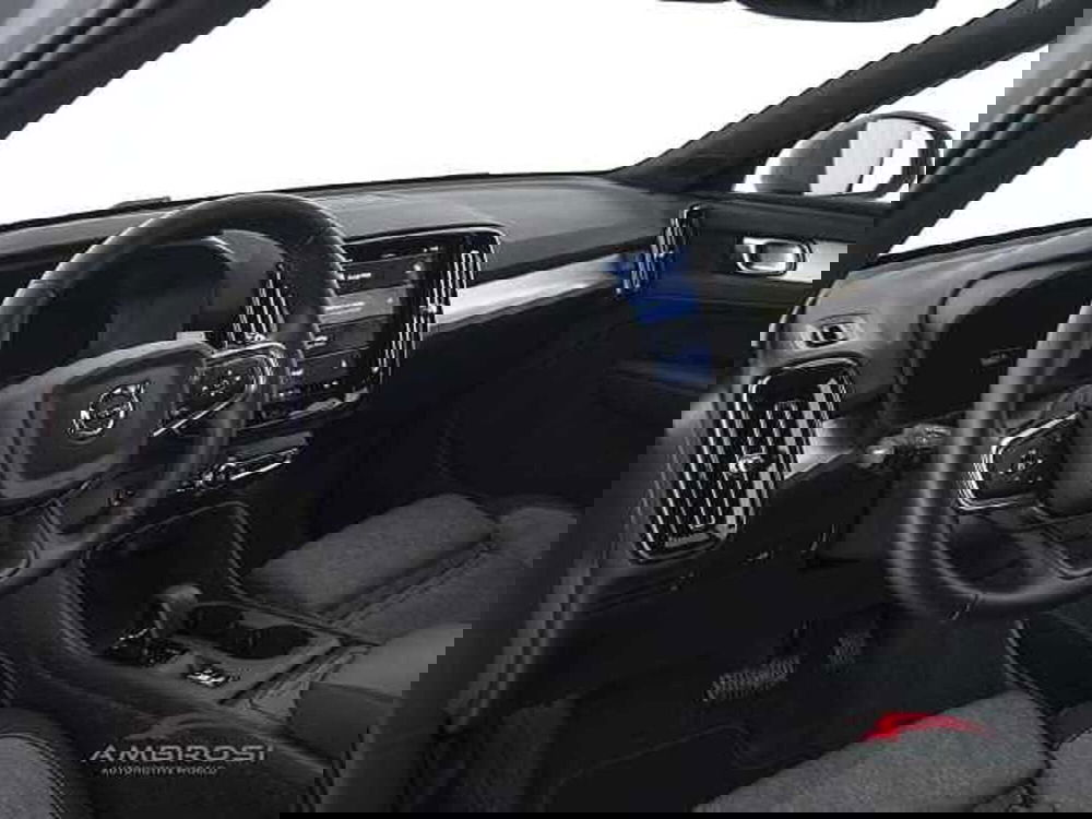 Volvo XC40 usata a Viterbo (8)