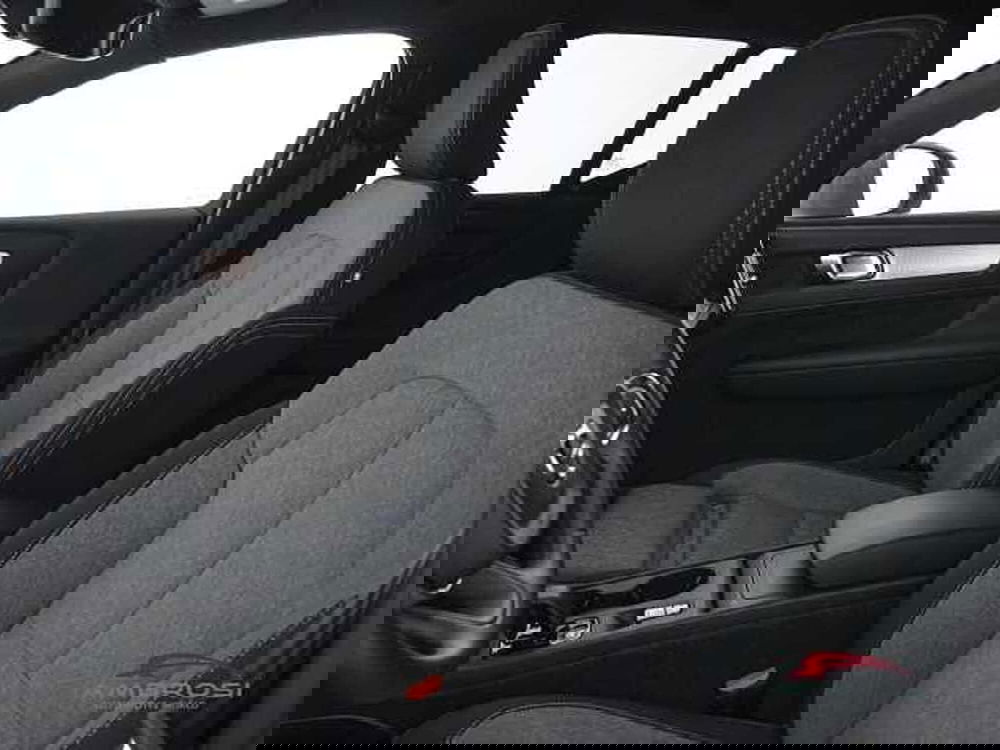 Volvo XC40 usata a Viterbo (9)