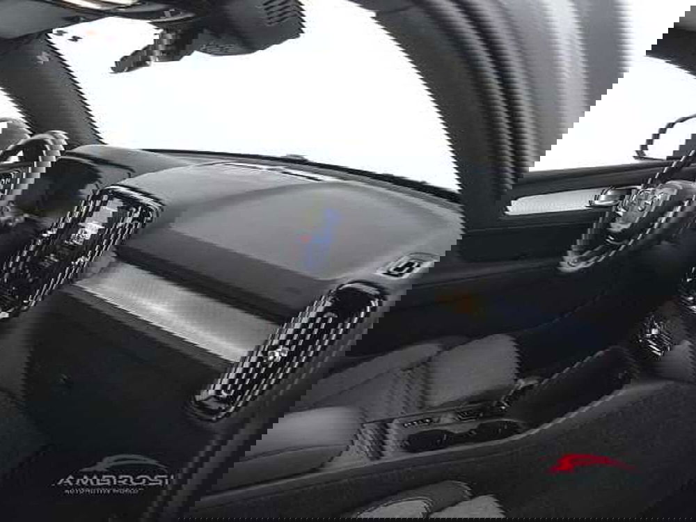 Volvo XC40 usata a Viterbo (12)