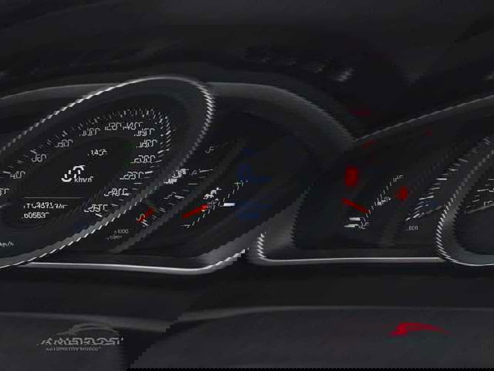 Volvo V40 Cross Country usata a Viterbo (13)