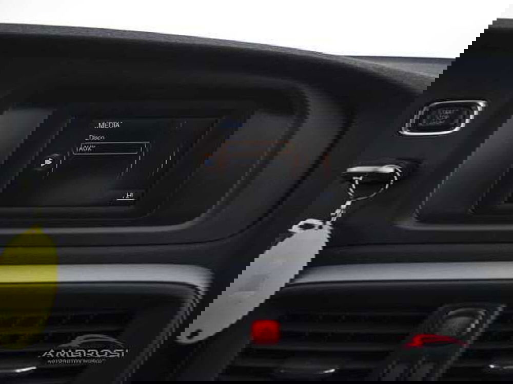 Volvo V40 Cross Country usata a Viterbo (15)