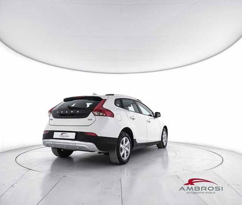 Volvo V40 Cross Country usata a Viterbo (3)