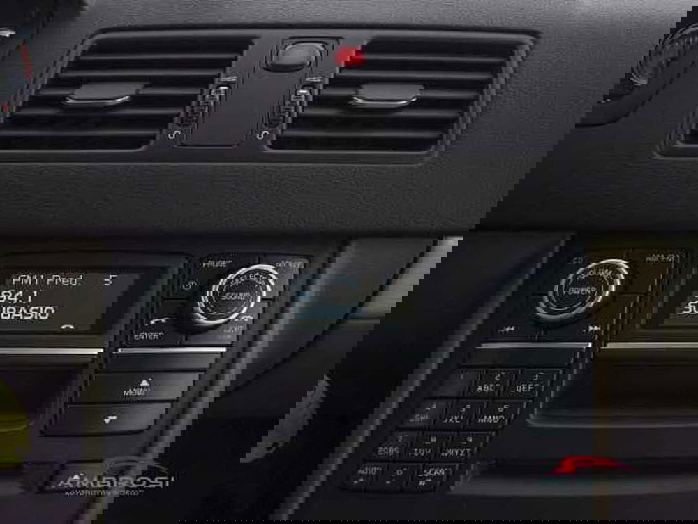 Volvo XC90 usata a Viterbo (17)