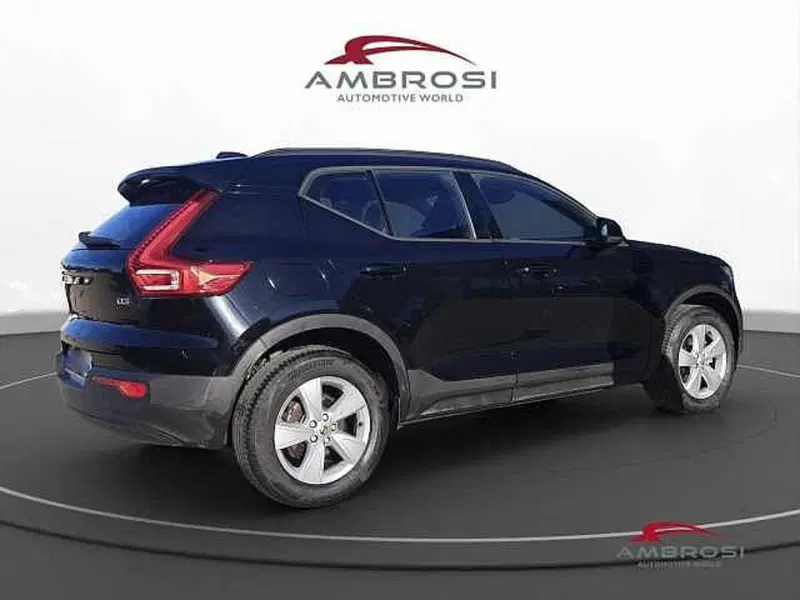 Volvo XC40 usata a Viterbo (3)