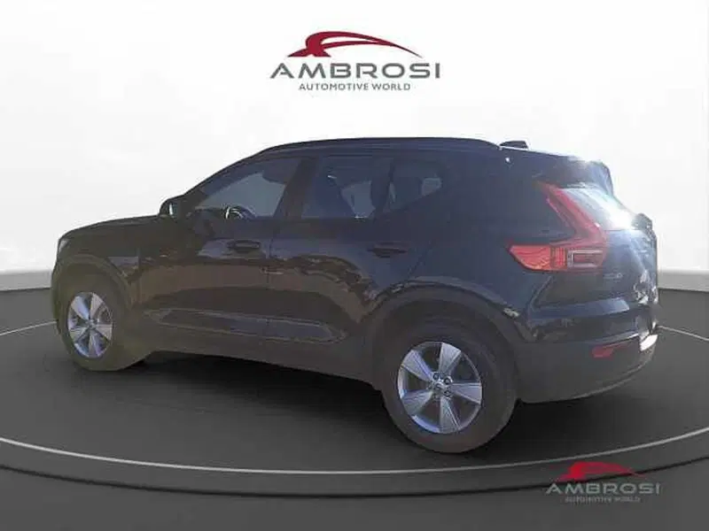 Volvo XC40 usata a Viterbo (4)