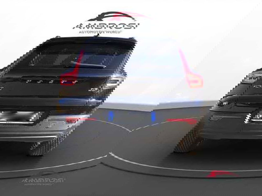 Volvo XC40 usata a Viterbo (8)