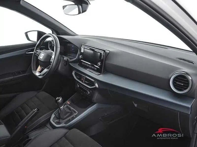SEAT Arona usata a Viterbo (12)