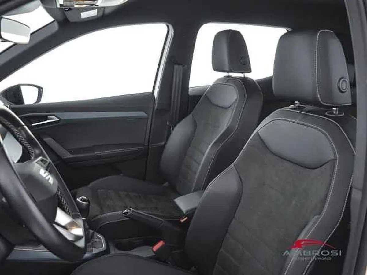 SEAT Arona usata a Viterbo (9)