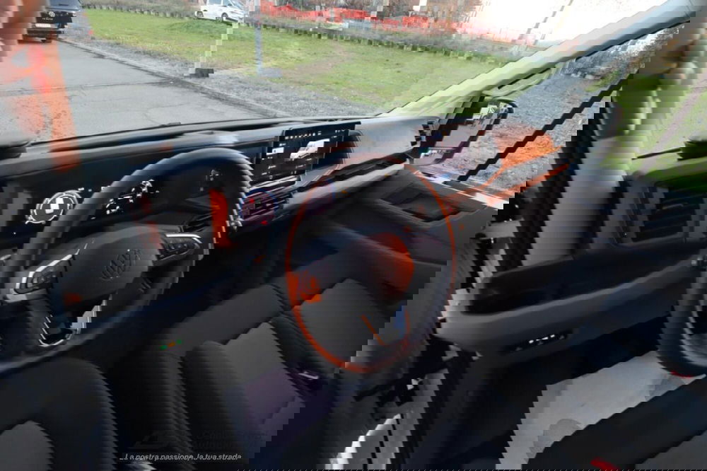 Volkswagen Veicoli Commerciali Crafter Furgone usata a Bologna (9)