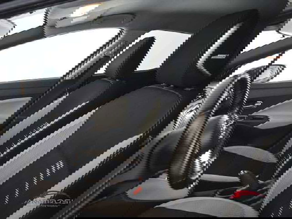 Nissan Micra usata a Viterbo (9)