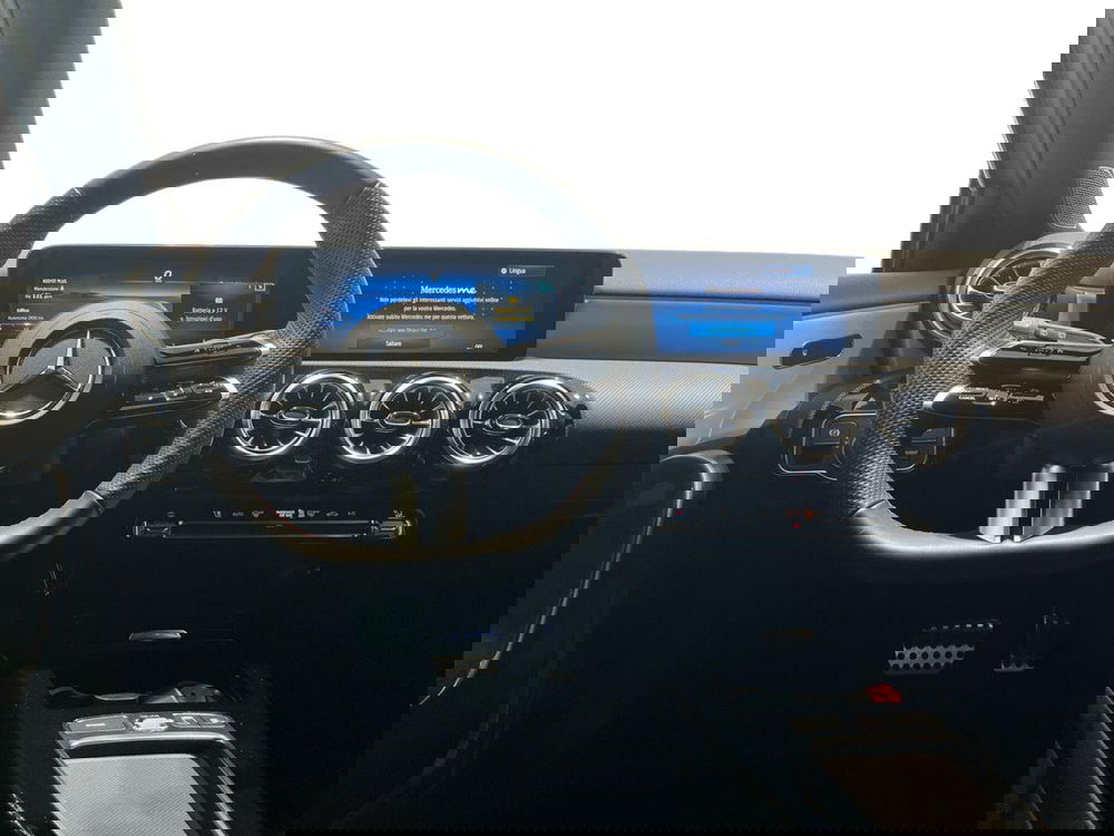 Mercedes-Benz Classe A usata a Napoli (13)