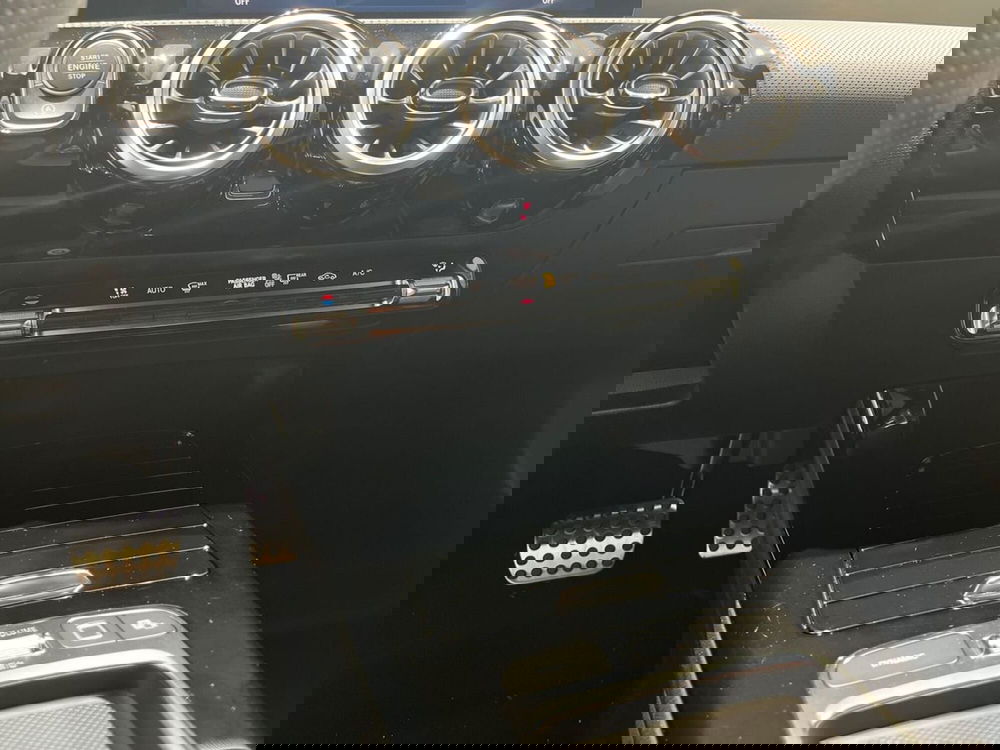 Mercedes-Benz Classe A usata a Napoli (15)