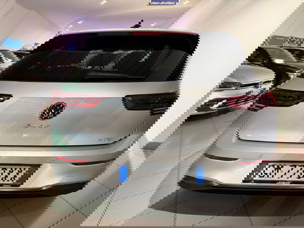Volkswagen Golf usata a Genova (4)