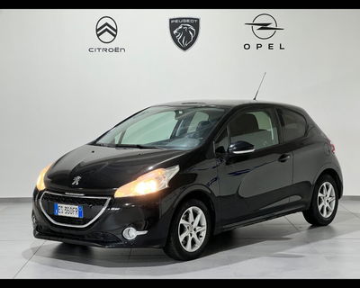 Peugeot 208 HDi 68 CV 3 porte Access del 2013 usata a Alessandria