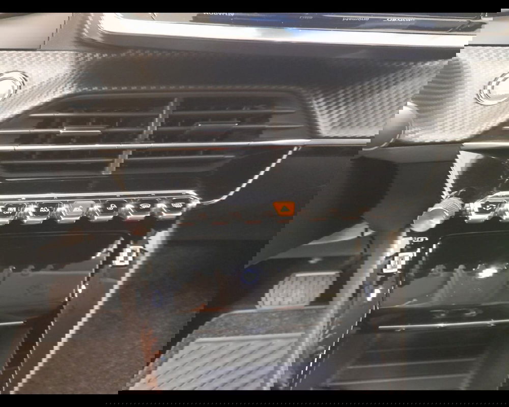 Peugeot 2008 usata a Alessandria (13)