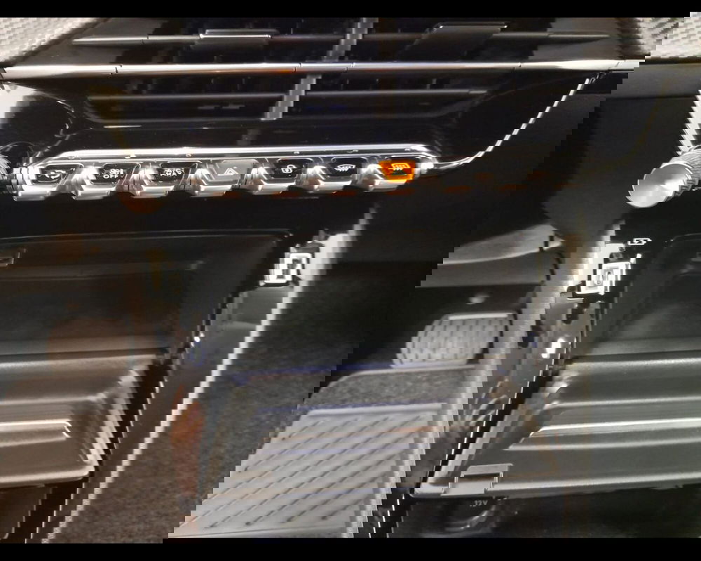 Peugeot 2008 usata a Alessandria (14)