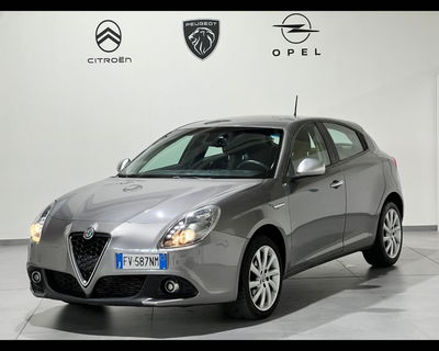 Alfa Romeo Giulietta 1.6 JTDm Super 120cv tct my18 del 2019 usata a Asti