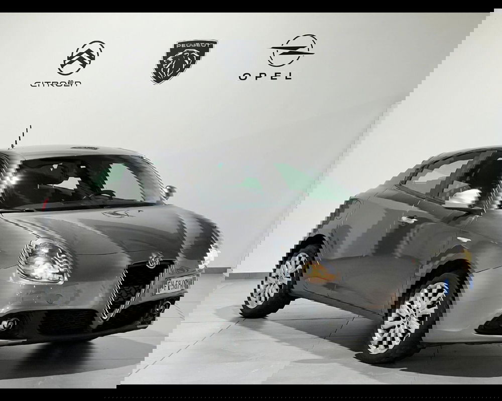 Alfa Romeo Giulietta usata a Asti (3)