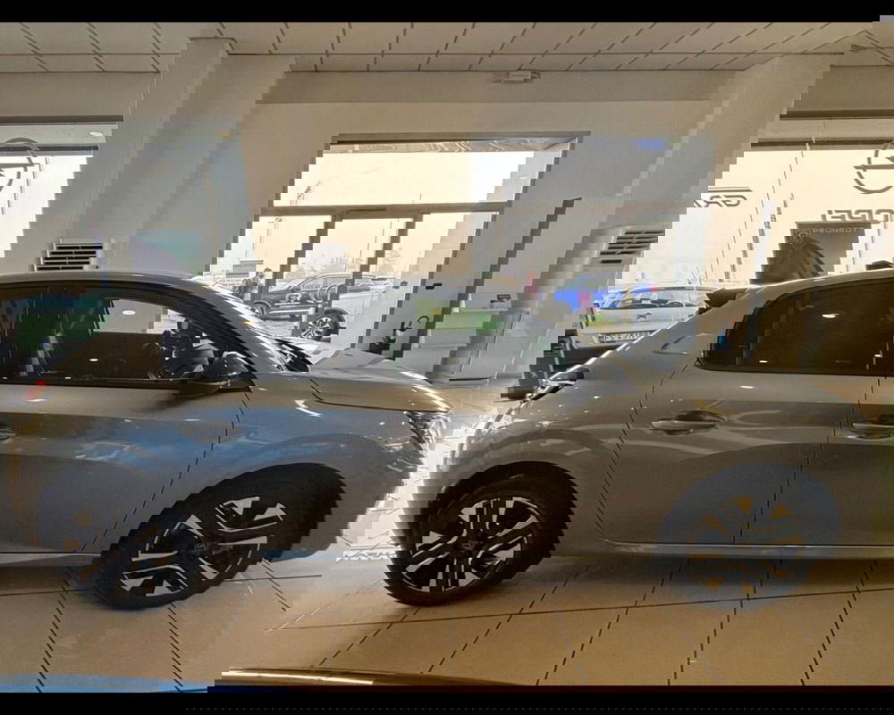 Peugeot 208 nuova a Alessandria (4)