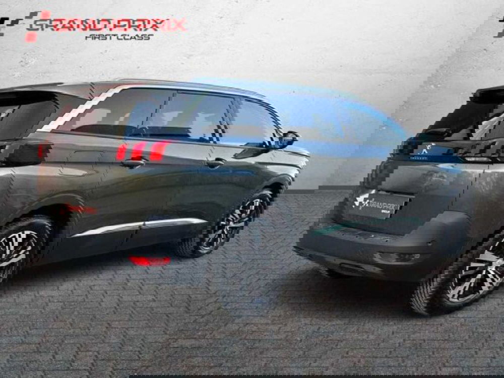 Peugeot 5008 usata a Bologna (3)