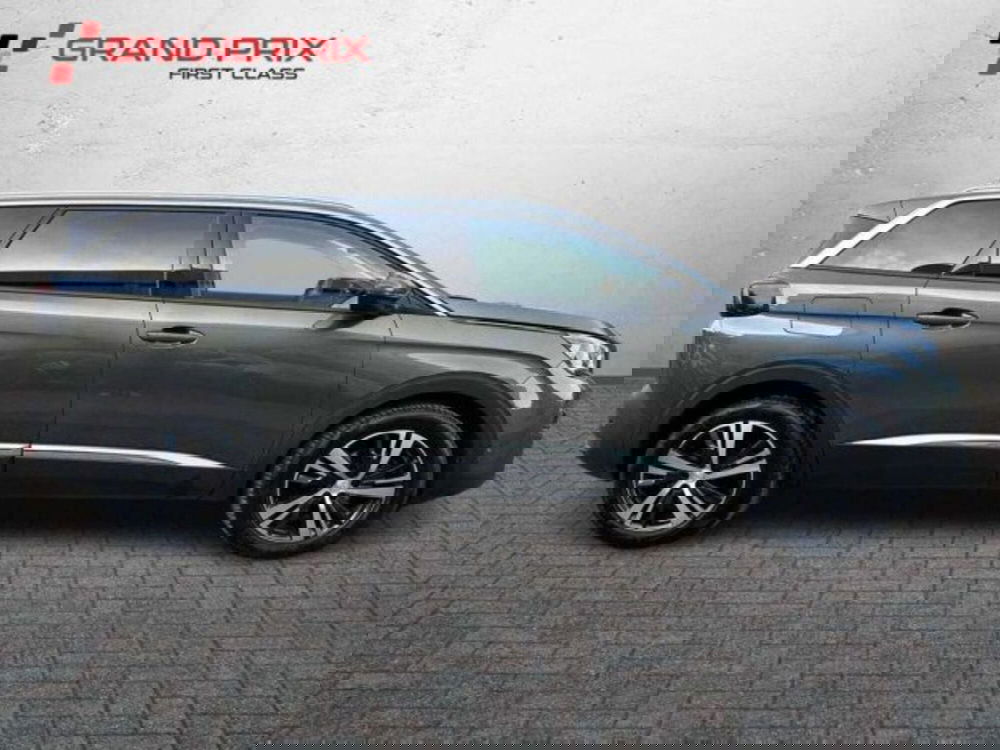 Peugeot 5008 usata a Bologna (6)