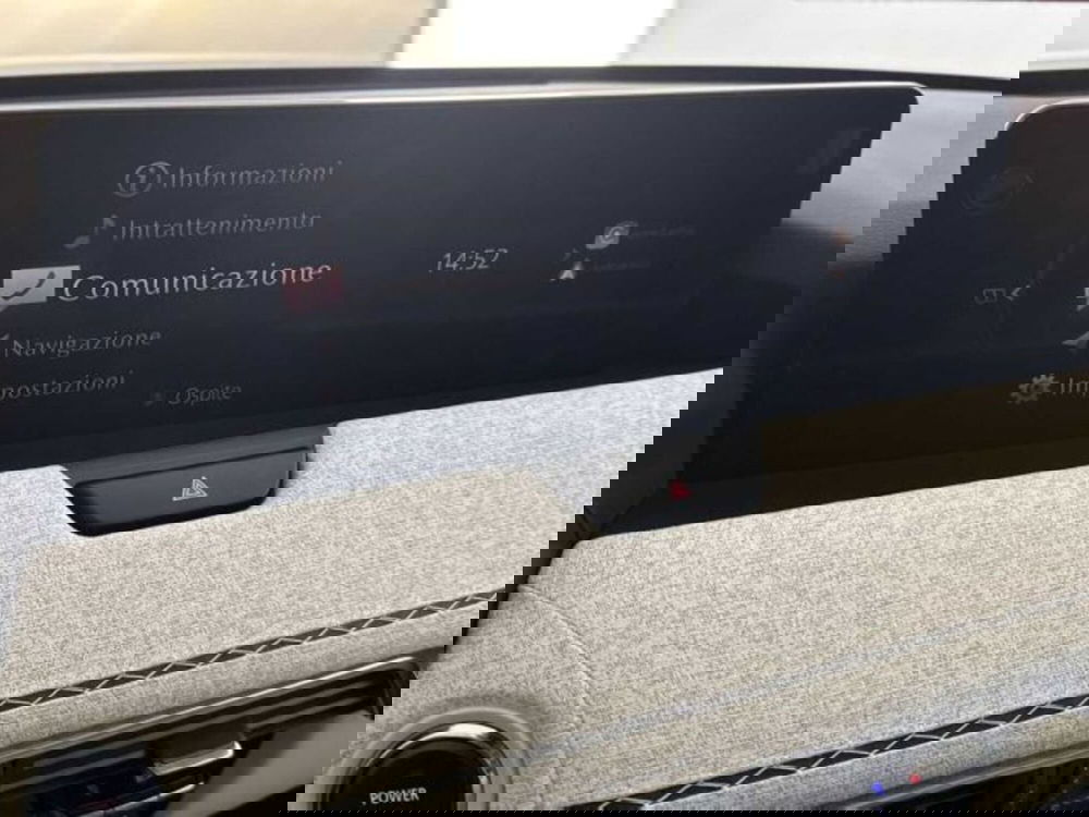 Mazda CX-60 usata a Bologna (17)