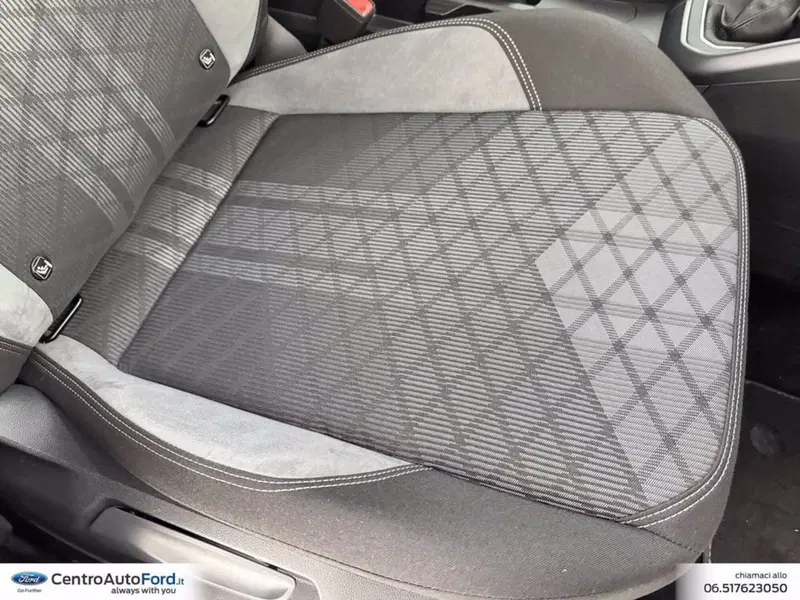 Volkswagen Taigo usata a Roma (8)