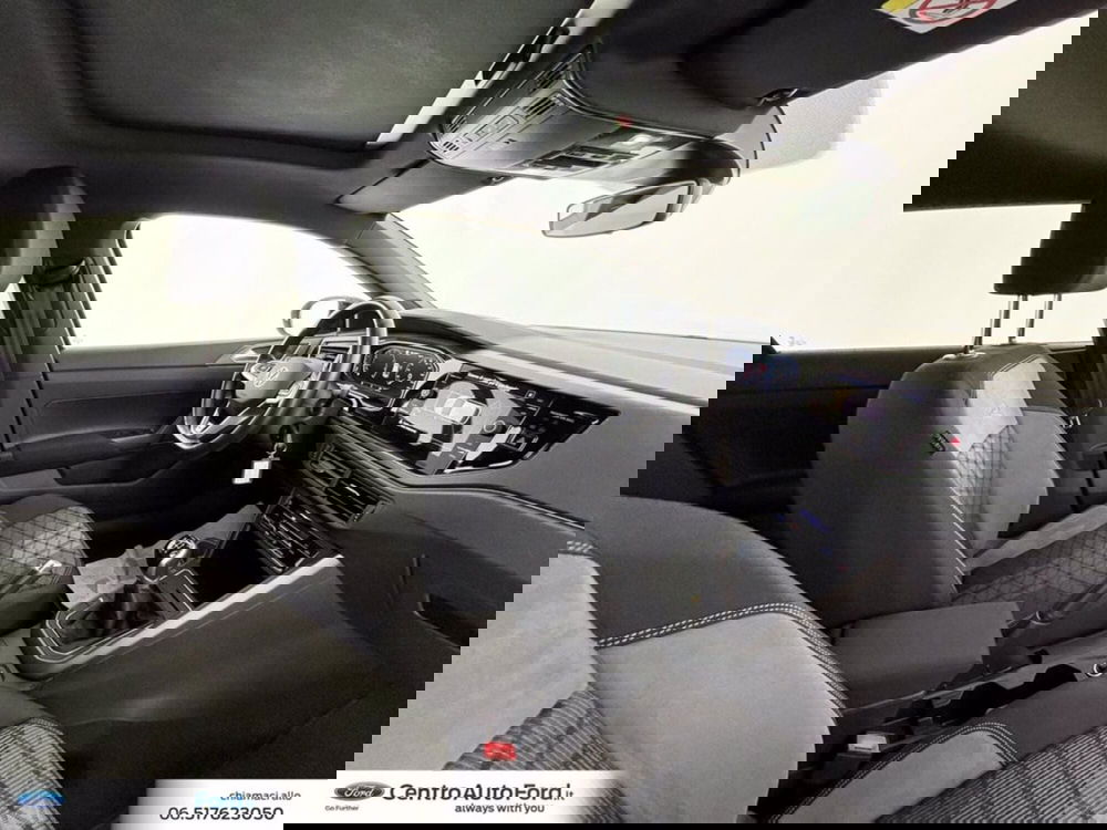 Volkswagen Taigo usata a Roma (6)