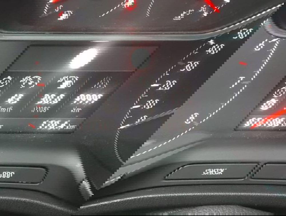 Opel Crossland X usata a Ancona (10)