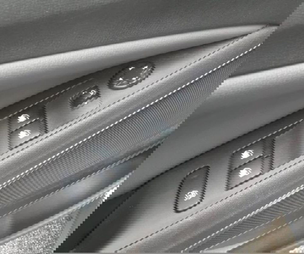 Opel Crossland X usata a Ancona (8)