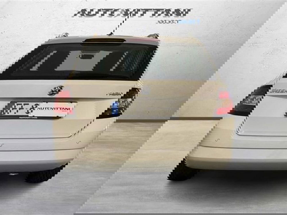 Skoda Fabia Station Wagon usata a Como (4)