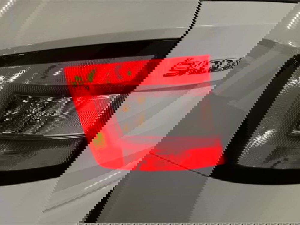 Skoda Fabia Station Wagon usata a Como (8)