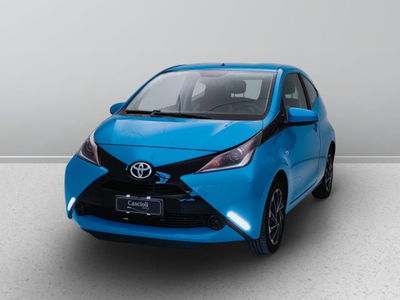 Toyota Aygo 1.0 VVT-i 69 CV 3 porte x-cool del 2016 usata a Mosciano Sant&#039;Angelo