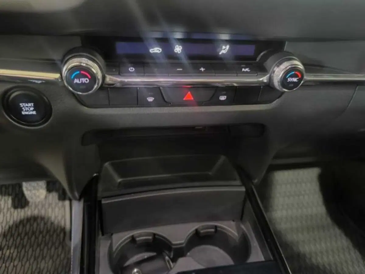 Mazda CX-30 usata a Caltanissetta (18)