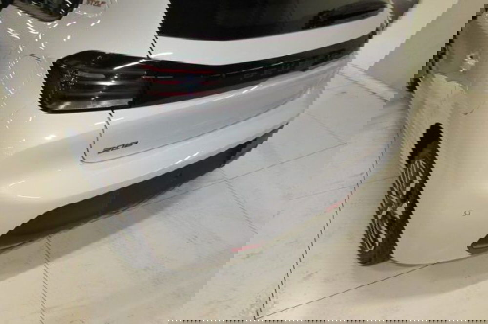 Peugeot 208 nuova a Milano (15)