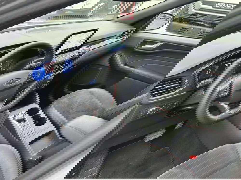 Ford Kuga usata a Lucca (14)