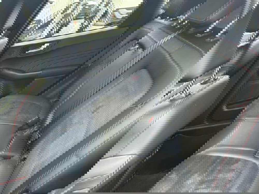 Ford Kuga usata a Lucca (9)