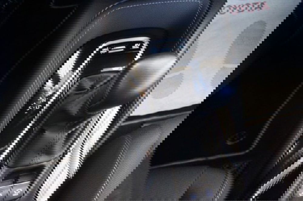 Toyota Corolla usata a Roma (12)