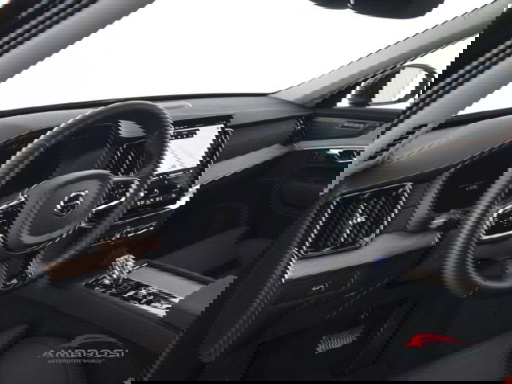 Volvo XC90 usata a Perugia (8)