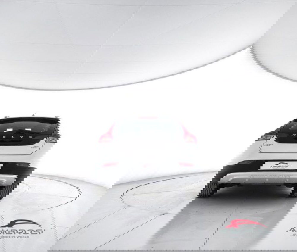 Volvo V40 Cross Country usata a Perugia (6)