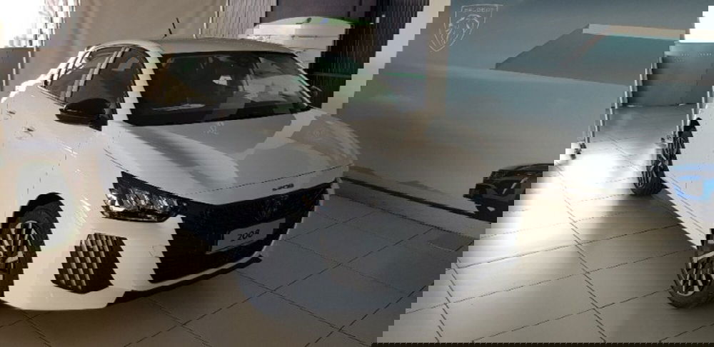 Peugeot 208 nuova a Pordenone
