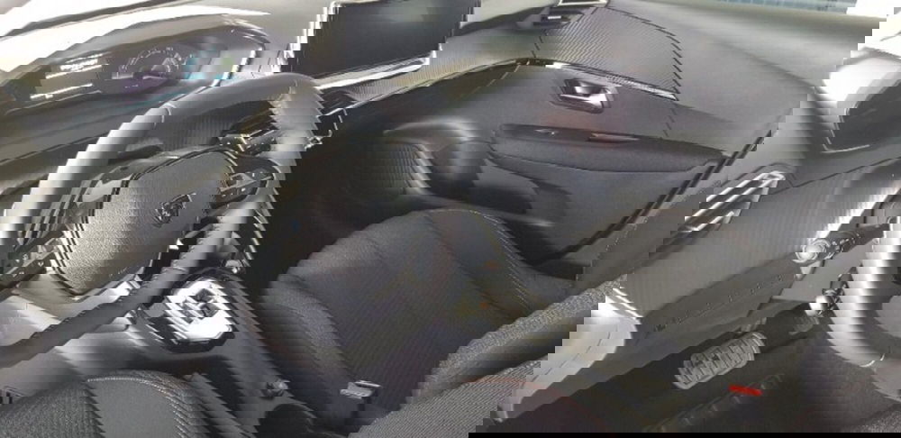 Peugeot 208 nuova a Pordenone (11)