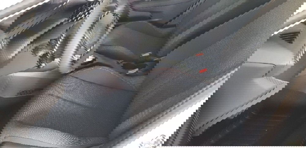 Peugeot 208 nuova a Pordenone (12)