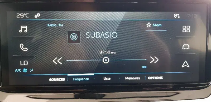 Peugeot 2008 nuova a Pordenone (14)