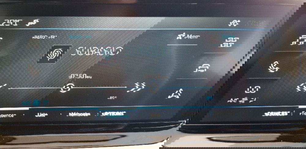 Peugeot 2008 nuova a Pordenone (14)