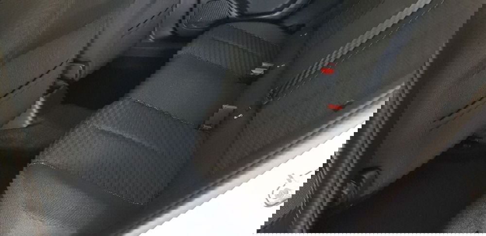 Peugeot 2008 nuova a Pordenone (18)