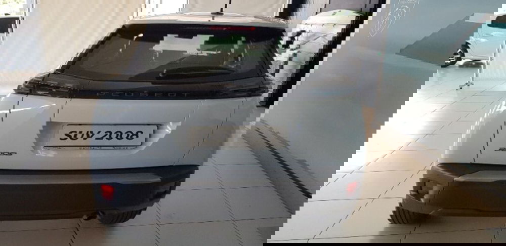 Peugeot 2008 nuova a Pordenone (5)